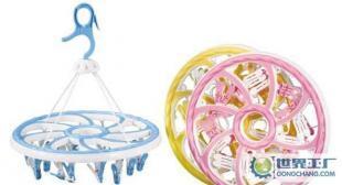 晾曬生活，細節之美 家居塑料用品中的曬衣架與襪子架